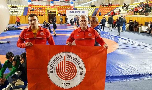 Berat Mut, Okullar Arası Serbest Güreş Türkiye Şampiyonası'nda 5. oldu