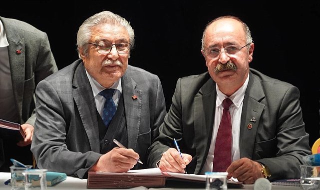 Bilecik Belediyesi'nden işçilerine yüzde 100 zam