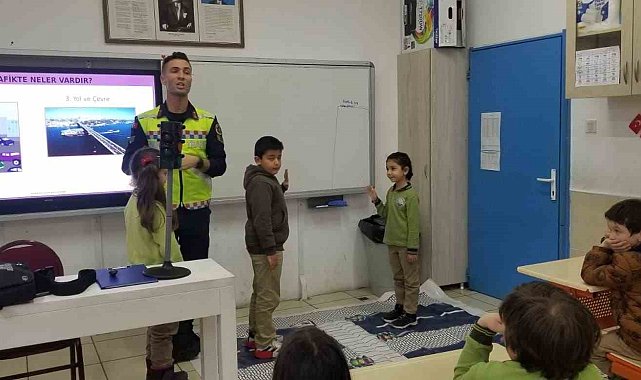 Bodrum&#039;da binlerce öğrenciye uygulamalı trafik eğitimi verildi