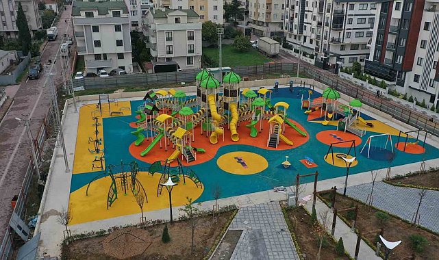 Bölgenin en büyük parkı açıldı