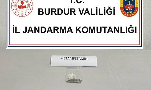 Burdur'da uyuşturucu ve kaçakçılık operasyonunda 2 şahıs tutuklandı