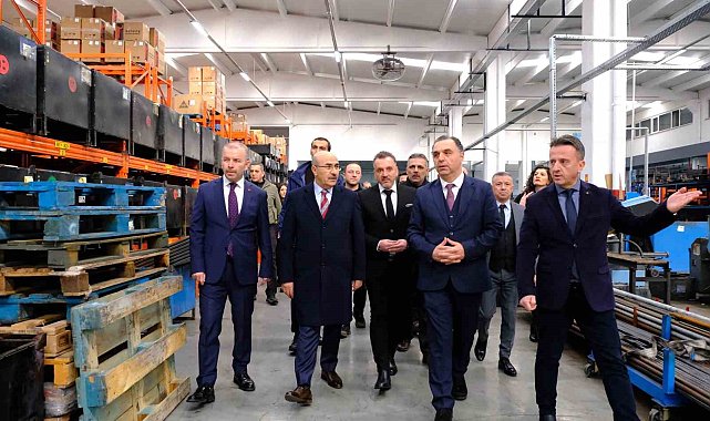 Bursa Valisi Demirtaş sanayicilerle buluştu