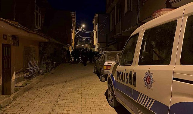 Bursa'da 41 yaşındaki adam yalnız yaşadığı evinde ölü bulundu