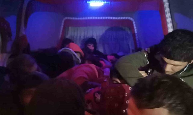 Bursa'da 45 kaçak göçmen ve 2 organizatör kıskıvrak yakalandı