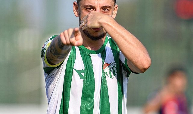 Bursaspor'un golcüsü Çağatay Yılmaz maaşında indirime gitti
