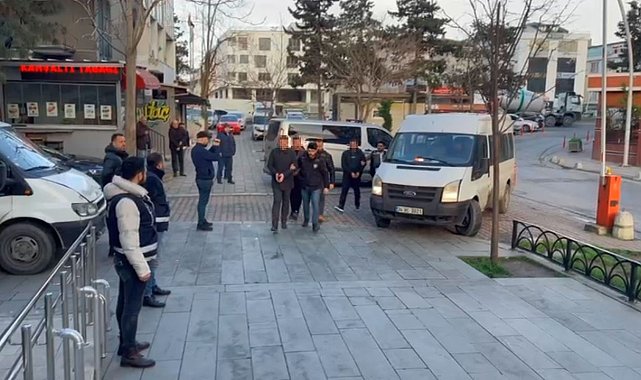Büyükçekmece'de gazeteciyi darp eden 3 kişi tutuklandı
