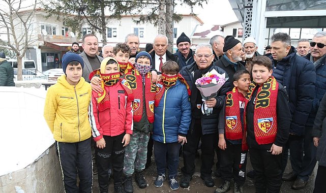 Büyükkılıç, Kıranardı'nda esnaf ve vatandaşlarla buluştu