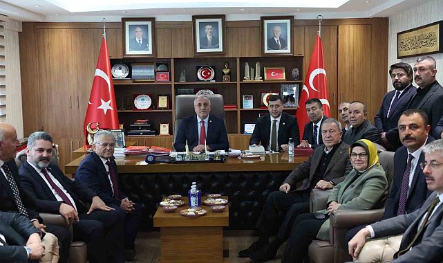 Büyükkılıç: "Hep birlikte Cumhur'uz, hep birlikte Kayseri'yiz diyeceğiz"