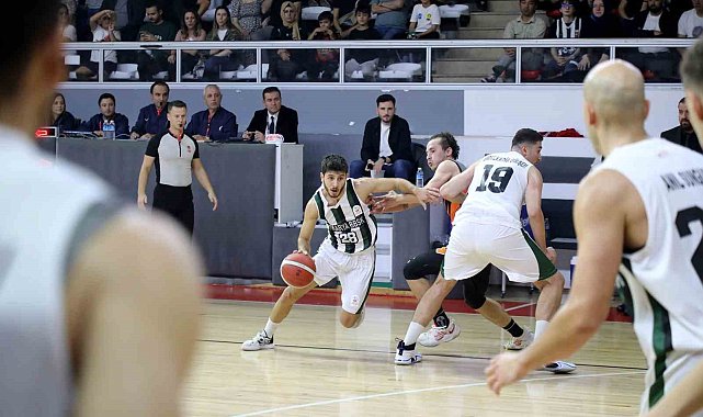 Büyükşehir basket Eskişehir'e konuk oluyor