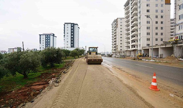 Büyükşehir belediyesi, Onikişubat'ta ulaşım ağını güçlendiriyor