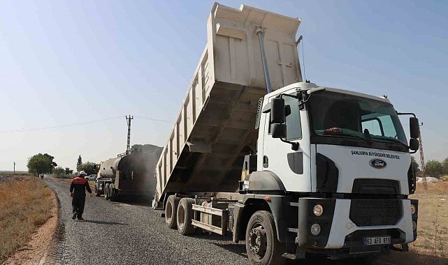 Büyükşehir kırsaldaki çalışmalarıyla takdir topladı