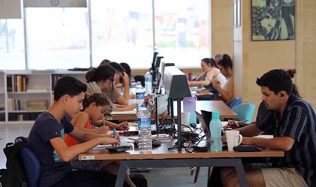 Büyükşehir Kütüphanelerini 200 bin kişi ziyaret etti
