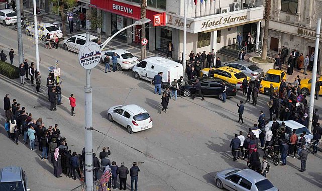 Cadde ortasında satırlı gerginlik