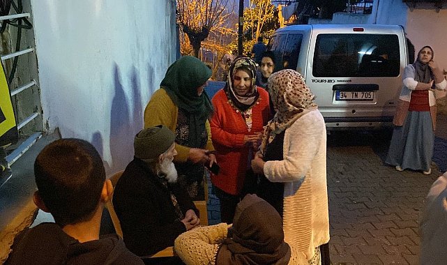 Çatıda başlayan yangın binanın iki katını kullanılamaz hale getirdi