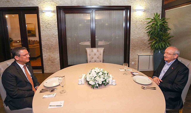 CHP Genel Başkanı Özel, Kılıçdaroğlu ile bir araya geldi