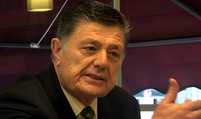 CHP'li başkan adayı "yalnız bırakıldığı" iddialarına gazetecilerle buluşmasında cevap verdi