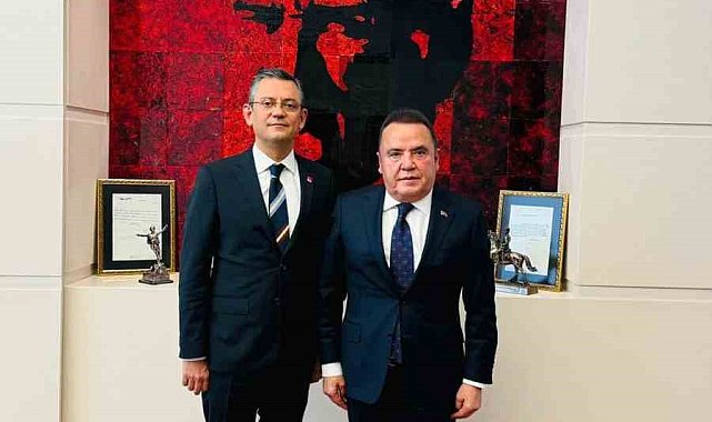 CHP'nin Antalya Büyükşehir Belediye Başkan Adayı Muhittin Böcek oldu