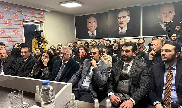 Cumhur İttifakı ABB adayı Altınok MHP Çankaya İlçe Başkanlığını ziyaret etti