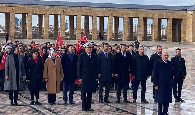 Cumhur İttifakı Ankara Büyükşehir Belediyesi Adayı Altınok'tan Anıtkabir'e ziyaret