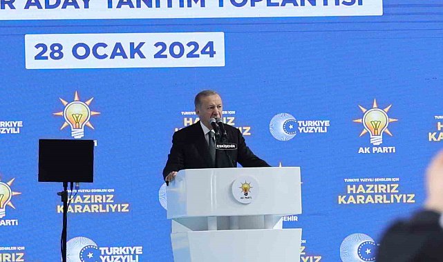Cumhurbaşkanı Erdoğan: "Bu milletin ayağına prangalar vurulmadığında neler yapabileceğini herkese gösterdik"