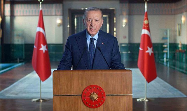 Cumhurbaşkanı Erdoğan: &quot;Ortak gururumuzun zirveye yükseldiği zamanlardan birini yaşıyoruz&quot;