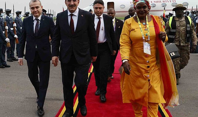 Cumhurbaşkanı Yardımcısı Yılmaz, Uganda&#039;da