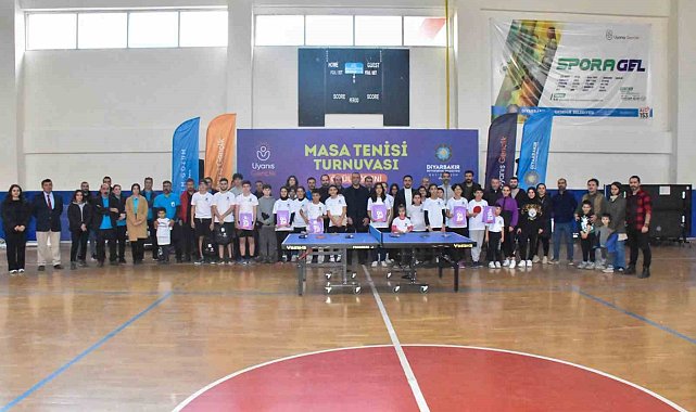 DBB, masa tenisi turnuvası düzenledi