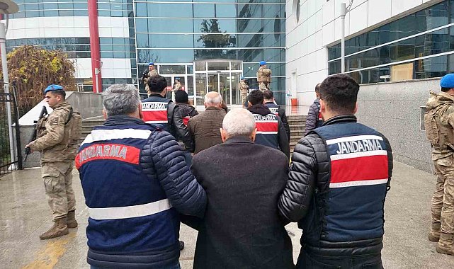 DBP İl Eş başkanı ile 2 kişi tutuklandı