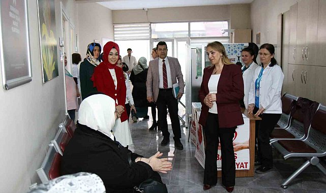 Denizli'de Sağlıklı Hayat Merkezlerinde 250 bin danışmanlık verildi