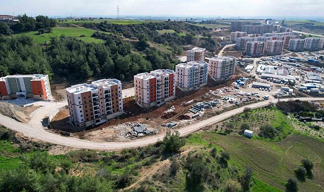 Depremzedeler, konutlarına 6 Şubat'tan önce kavuşacak