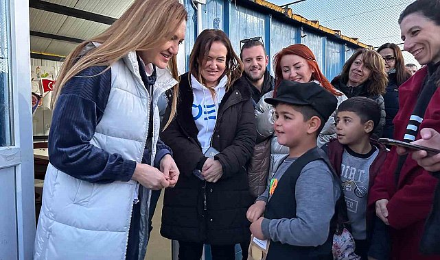 DEÜ ekiplerinden Malatya'da konteyner kente ziyaret