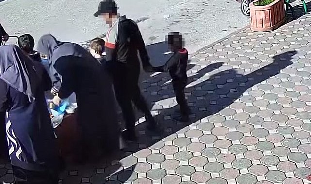 Dikkat çekmemek için çocuğuyla hırsızlığa çıktı, güvenlik kameralarına takıldı