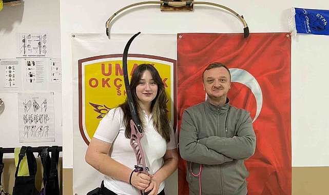 Dilara Ecem Deniz, okçuluk turnuvasında beşinci oldu