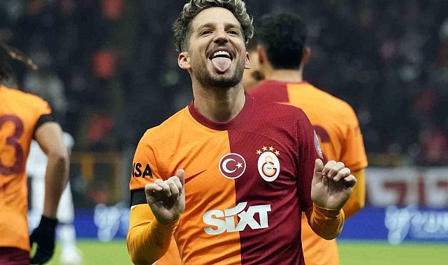 Dries Mertens 5. golünü attı