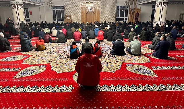 Dualar şehitlerimiz için yapıldı
