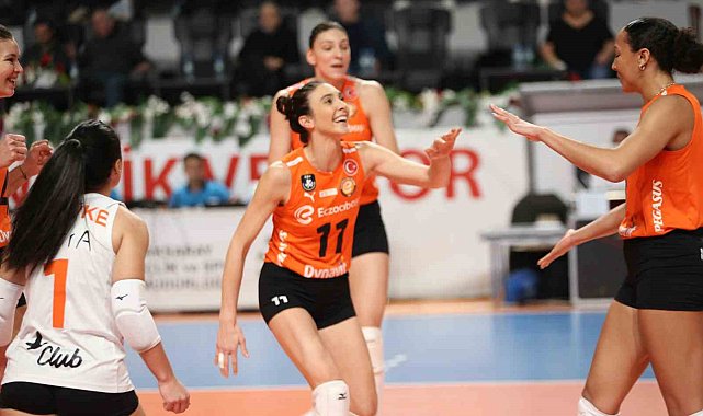 Eczacıbaşı Dynavit, Kuzeyboru karşısında set vermedi