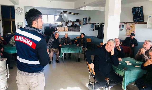Edirne Jandarması köylerde vatandaşları bilgilendiriyor