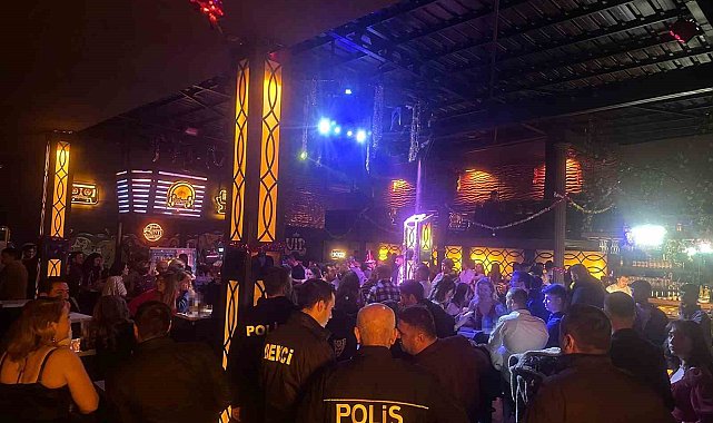 Edremit İlçe Emniyet Müdürlüğü'nden yılbaşı uygulaması