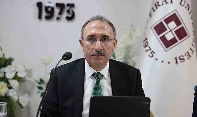 Elazığ'a 800 yataklı deprem izolatörlü hastane