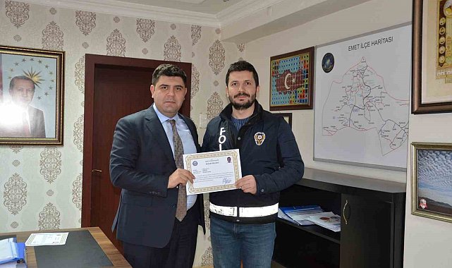 Emet'te başarılı polislere başarı belgesi