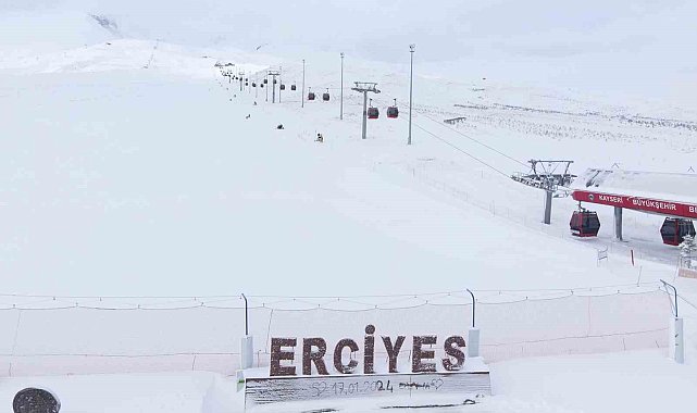 Erciyes'te kar kalınlığı 110 santimetreye ulaştı