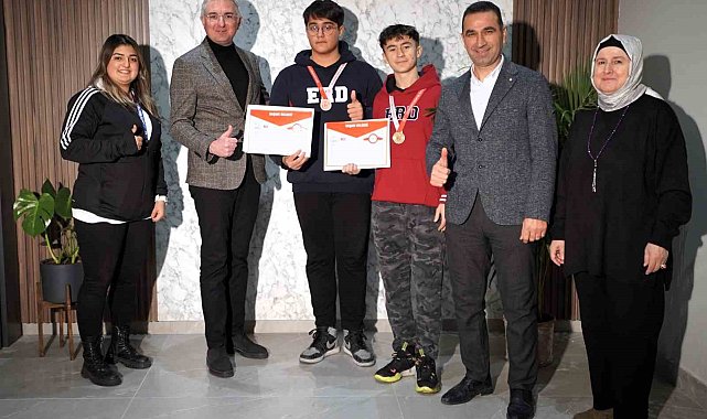 Erdem Koleji yıldızları parlıyor