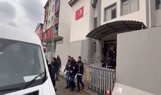 Erzincan&#039;da fuhuş operasyonu: Fuhşa zorlanan 2 kadın kurtarıldı, 3 zanlı tutuklandı