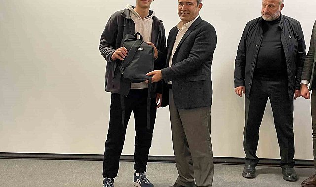 Esenler Belediyesi 'Genç Kart' projesini tanıttı