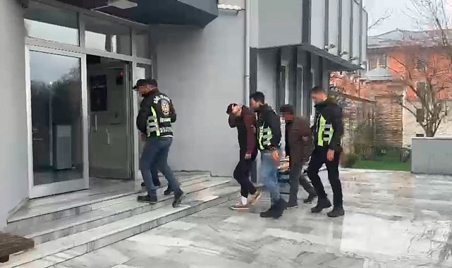 Fatih'te değnekçilere suçüstü