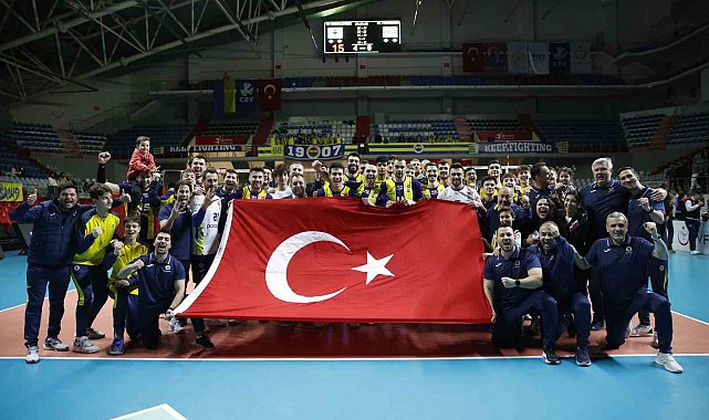 Fenerbahçe, CEV Cup&#039;ta 4&#039;lü finallere yükseldi