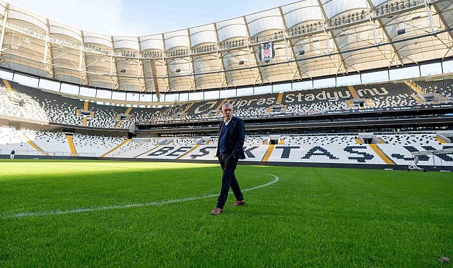 Fernando Santos, Tüpraş Stadyumu'nda incelemelerde bulundu