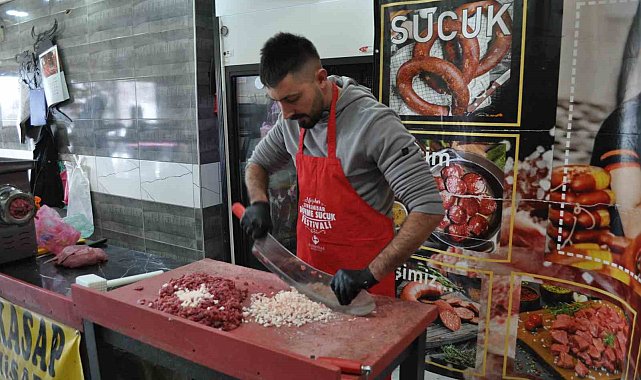 Festival için coğrafi tescilli 8 ton dövme sucuk dağıtılacak