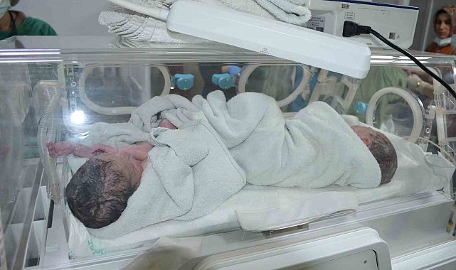 Gaziantep'te üçüz bebek sevinci