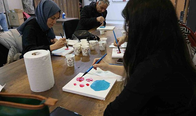 Gaziosmanpaşalı kadınlardan Başkan Usta'ya tam destek